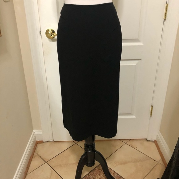 Lafayette 148 Pencil skirt with two-sided design. - Picture 4 of 8
